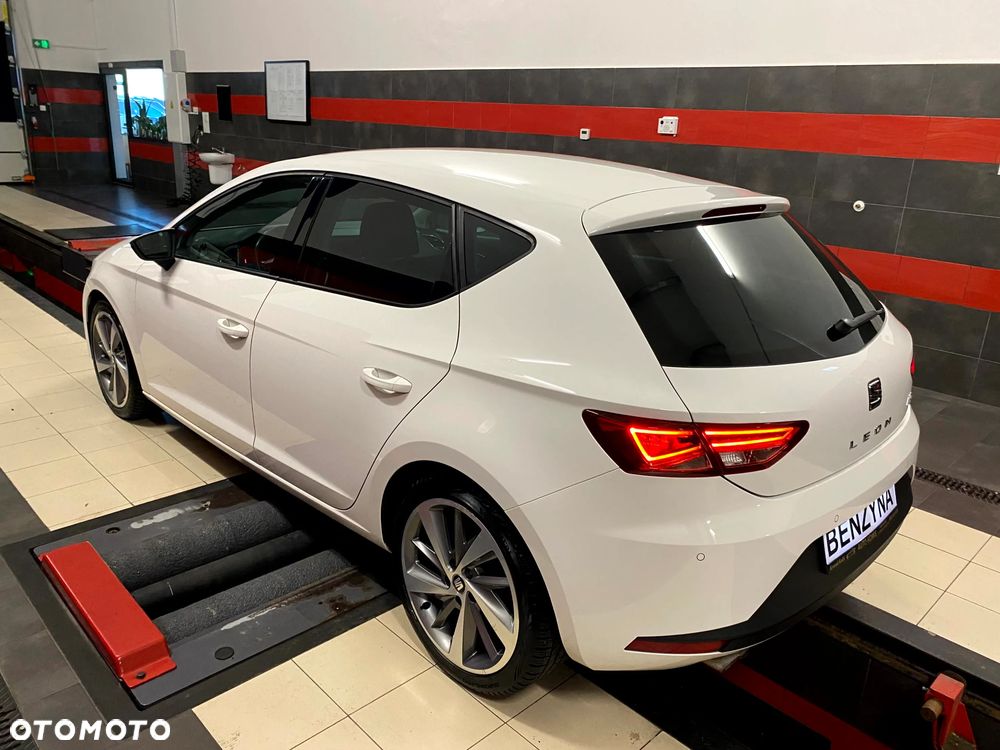Seat Leon 1.8 TSI Ecomotive DSG FR - 12