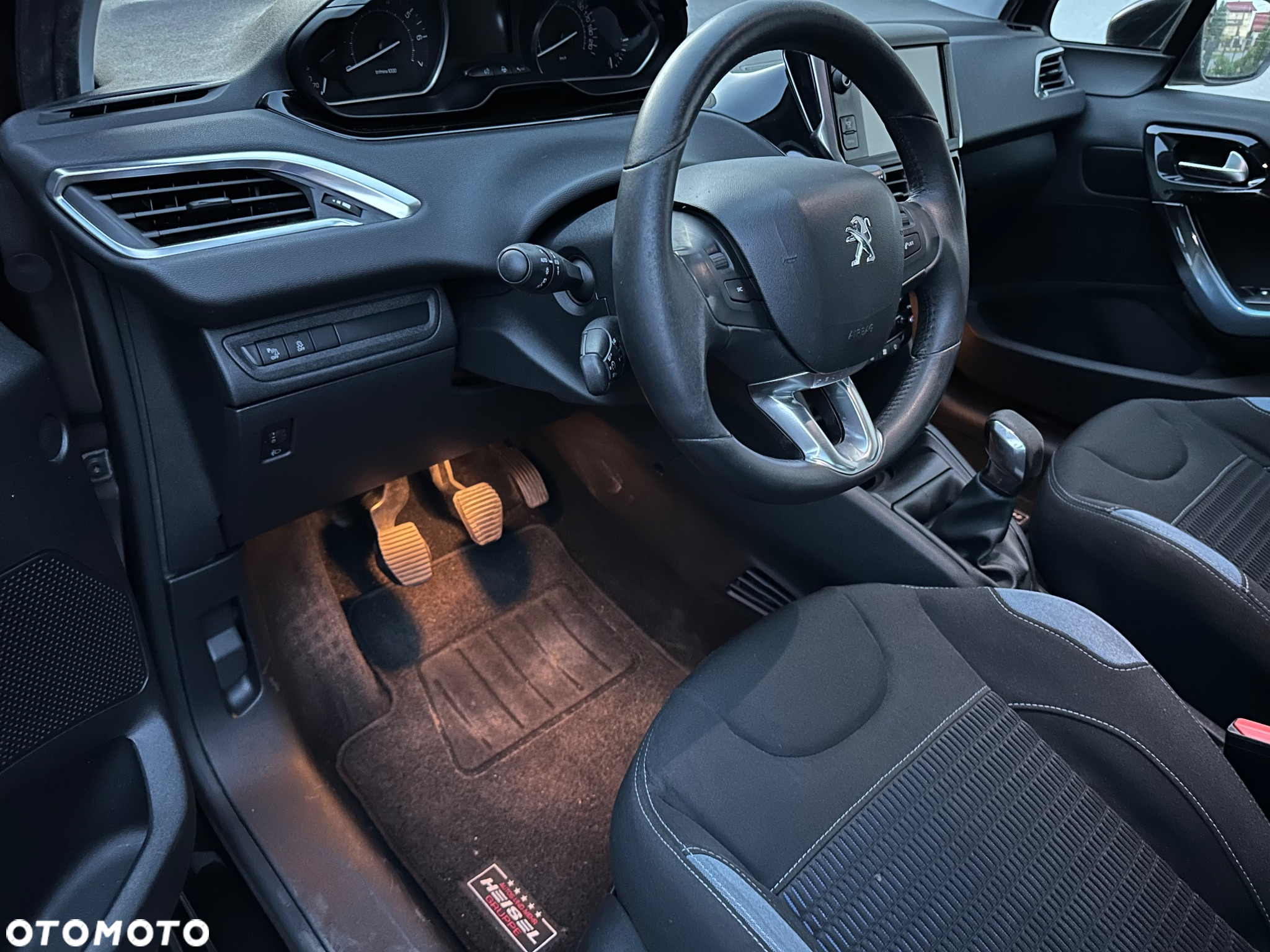 Peugeot 208 1.6 VTi Allure - 20