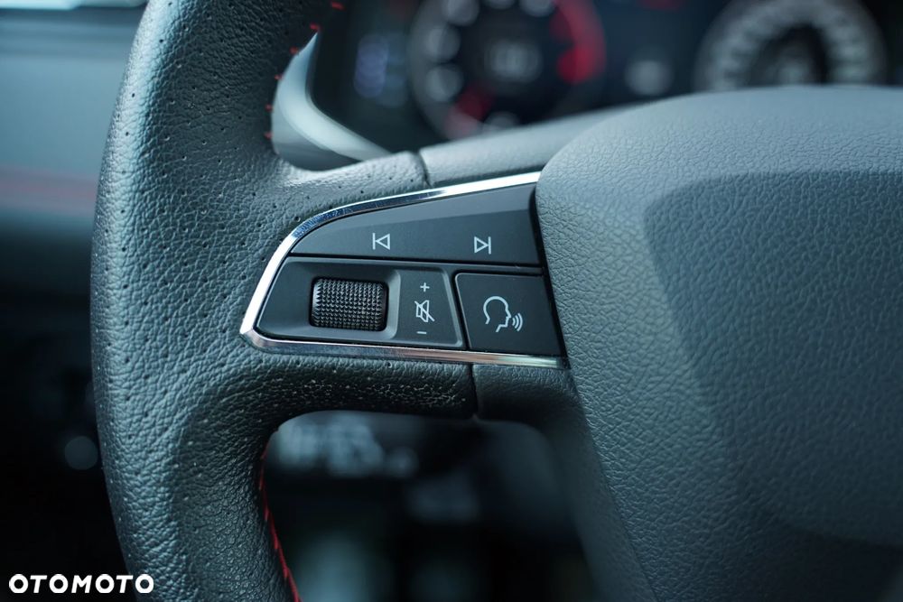 Seat Arona 1.0 TSI OPF FR Black Edition - 36