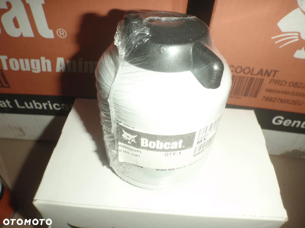 filtr paliwa z separatorem flit oleju silnika oryginał  BOBCAT kubota oryginal seria 400 500 700 753 763 S 100 150 185 800 X E A - 4