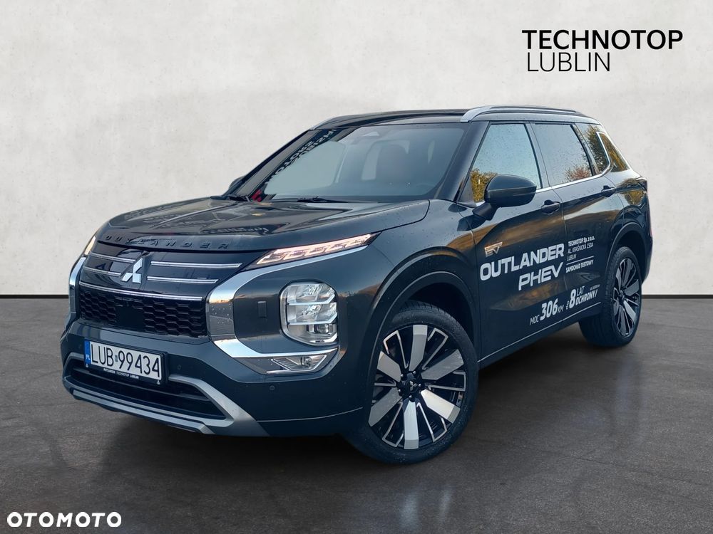 Mitsubishi Outlander Instyle Plus - 1