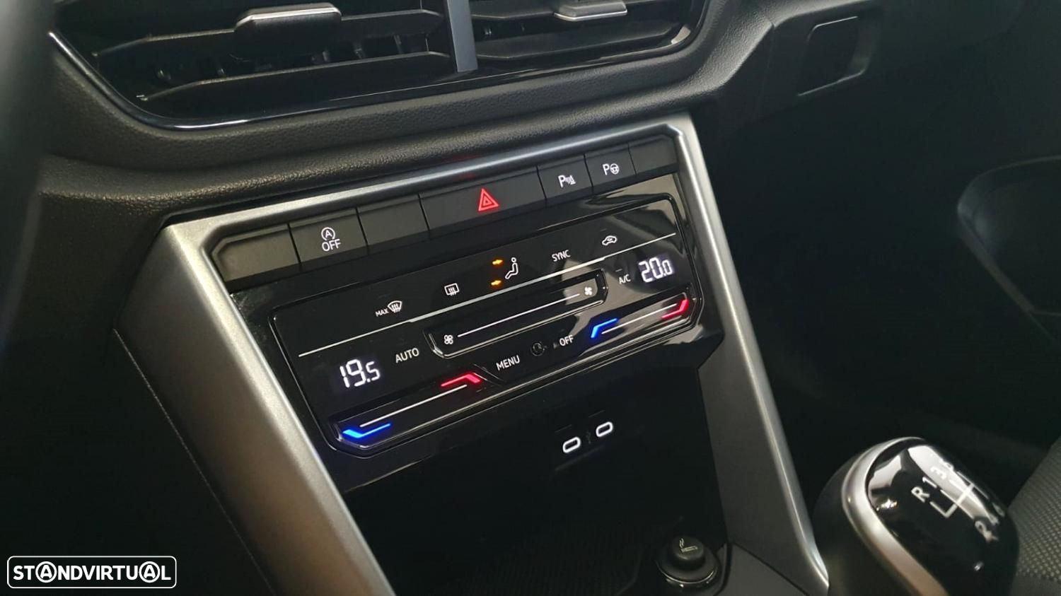 VW T-Roc 1.0 TSI Life - 27