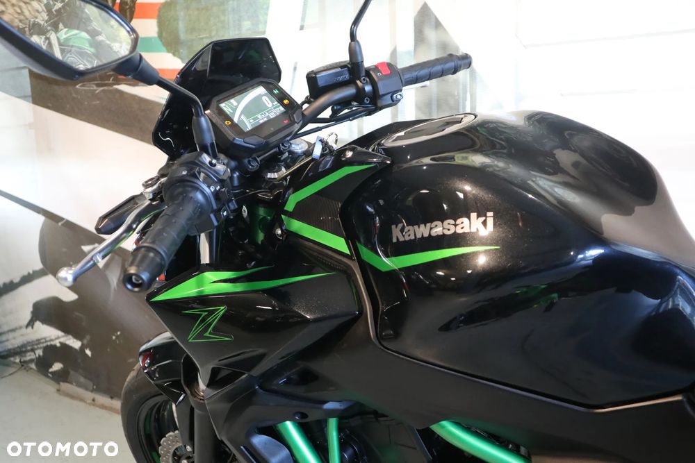Kawasaki Z 650 - 6
