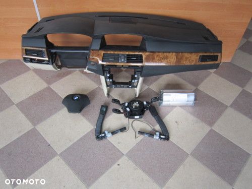 Konsola pulpit deska BMW 5 E60 E-60 - 1