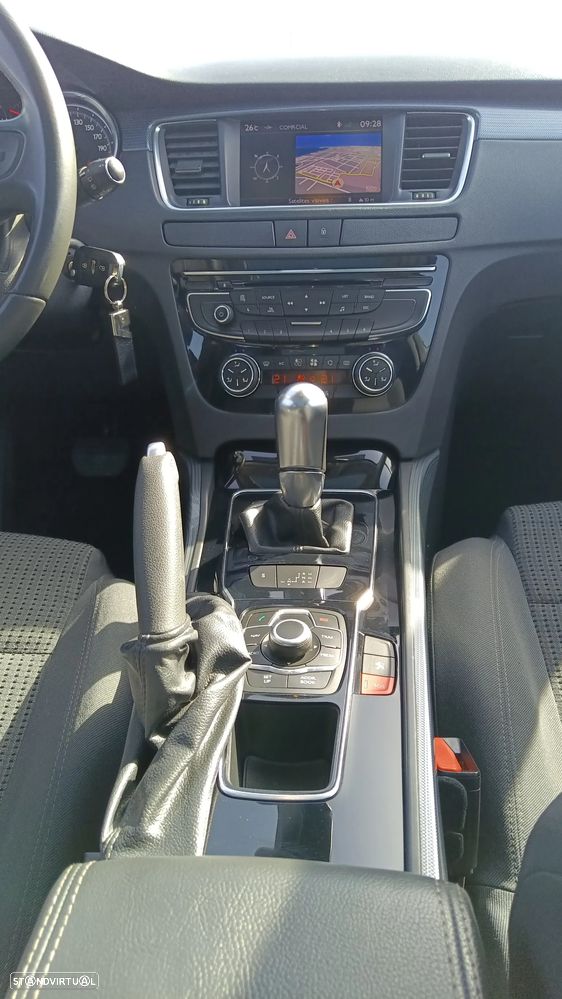 Peugeot 508 SW e-HDi FAP 110 EGS6 Active - 15
