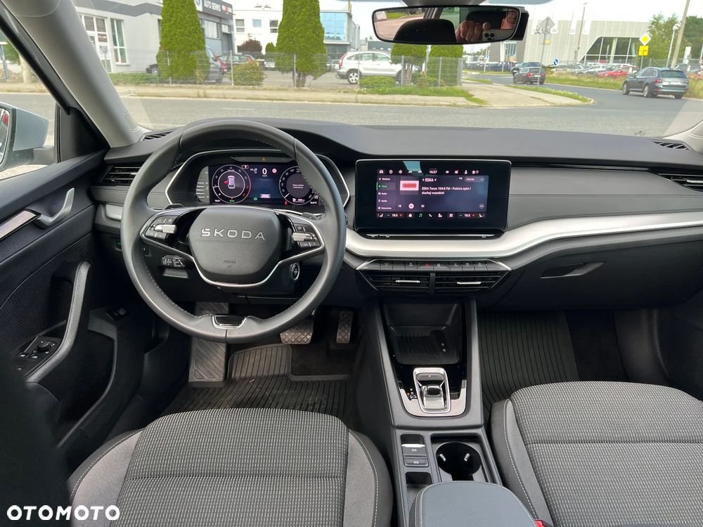 Skoda Octavia 1.5 TSI mHEV Selection DSG - 14