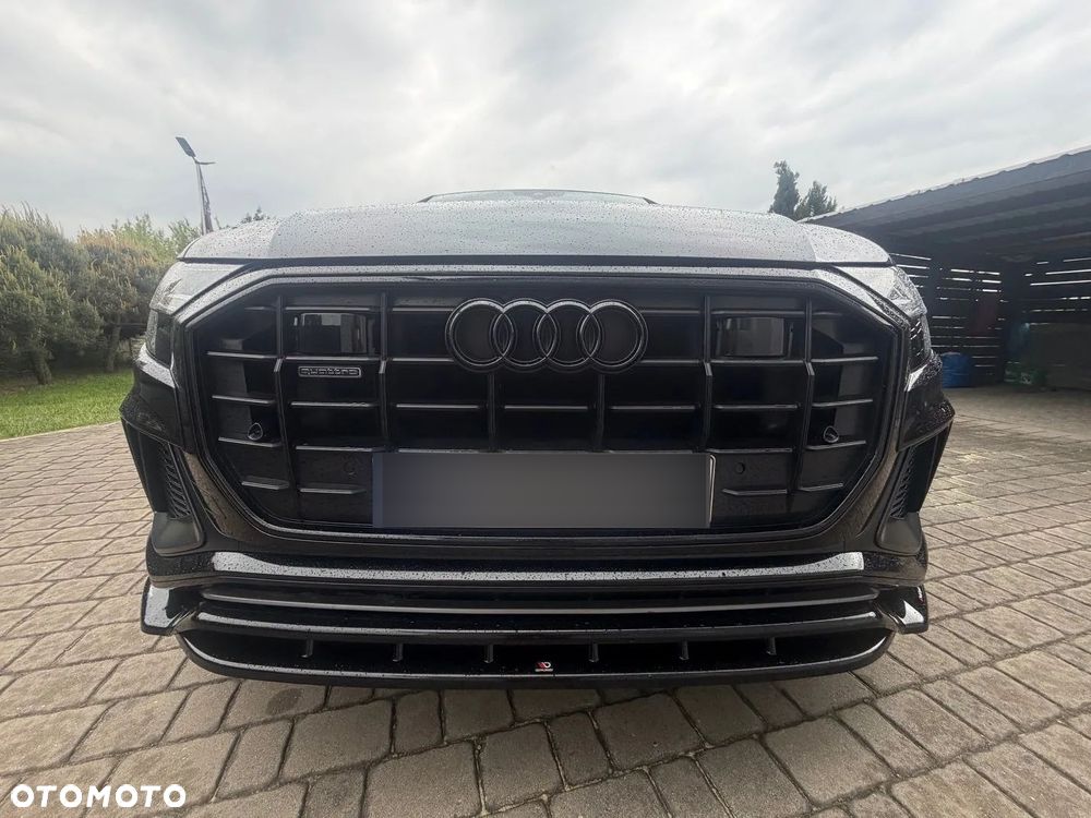 Audi Q8 SUV TFSI quattro 250 kW tiptronic - 11