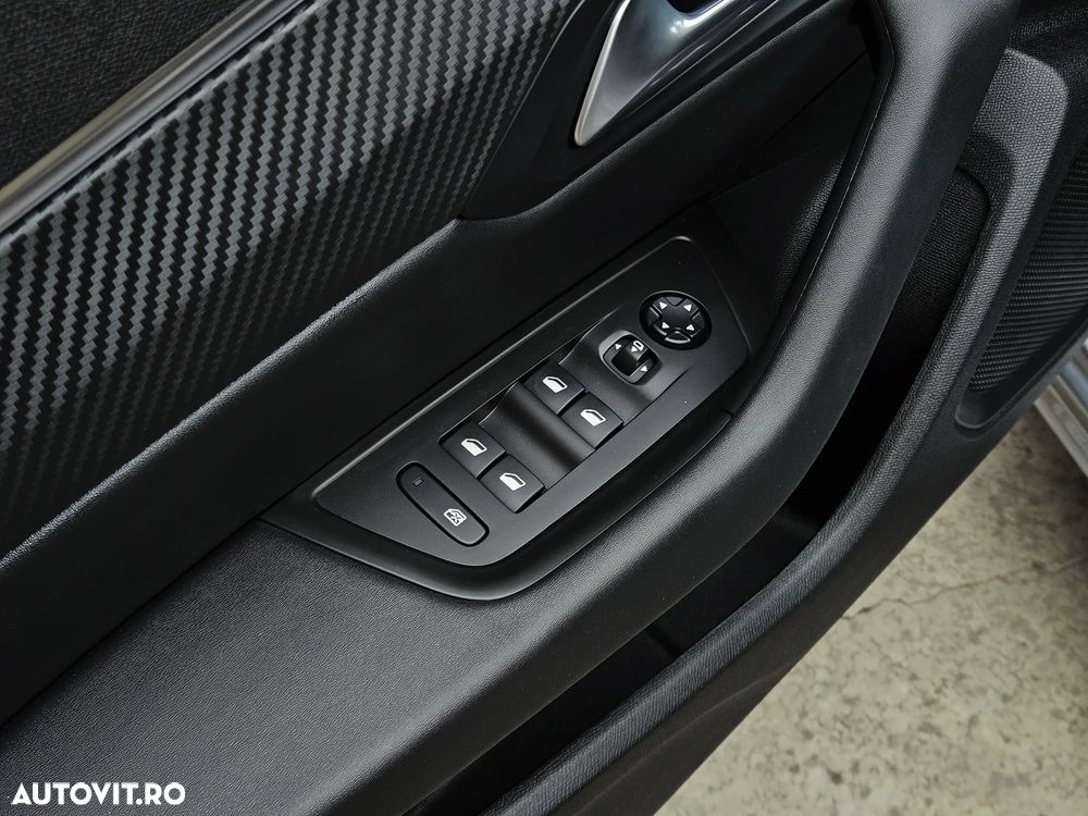 Peugeot 508 Plug-In Hybrid 225 e-EAT8 Allure Pack - 22