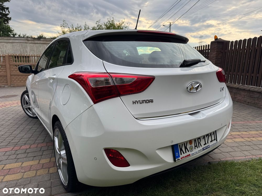 Hyundai i30 1.6 CRDi BlueDrive Classic + - 4