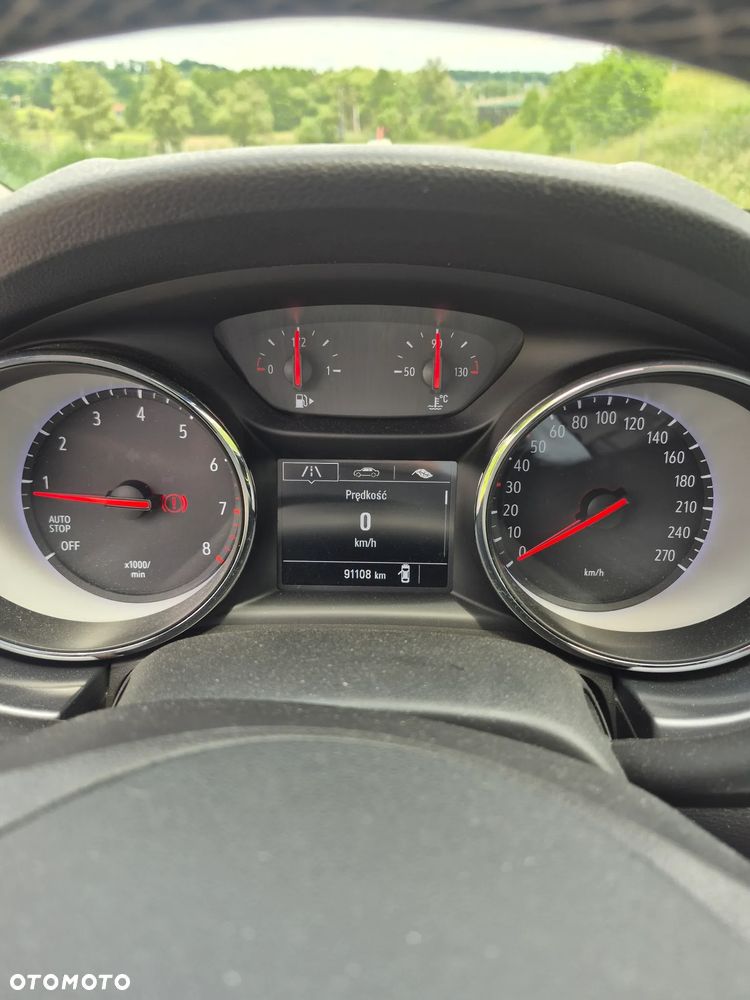 Opel Astra 1.2 T Business Elegance S&S - 13