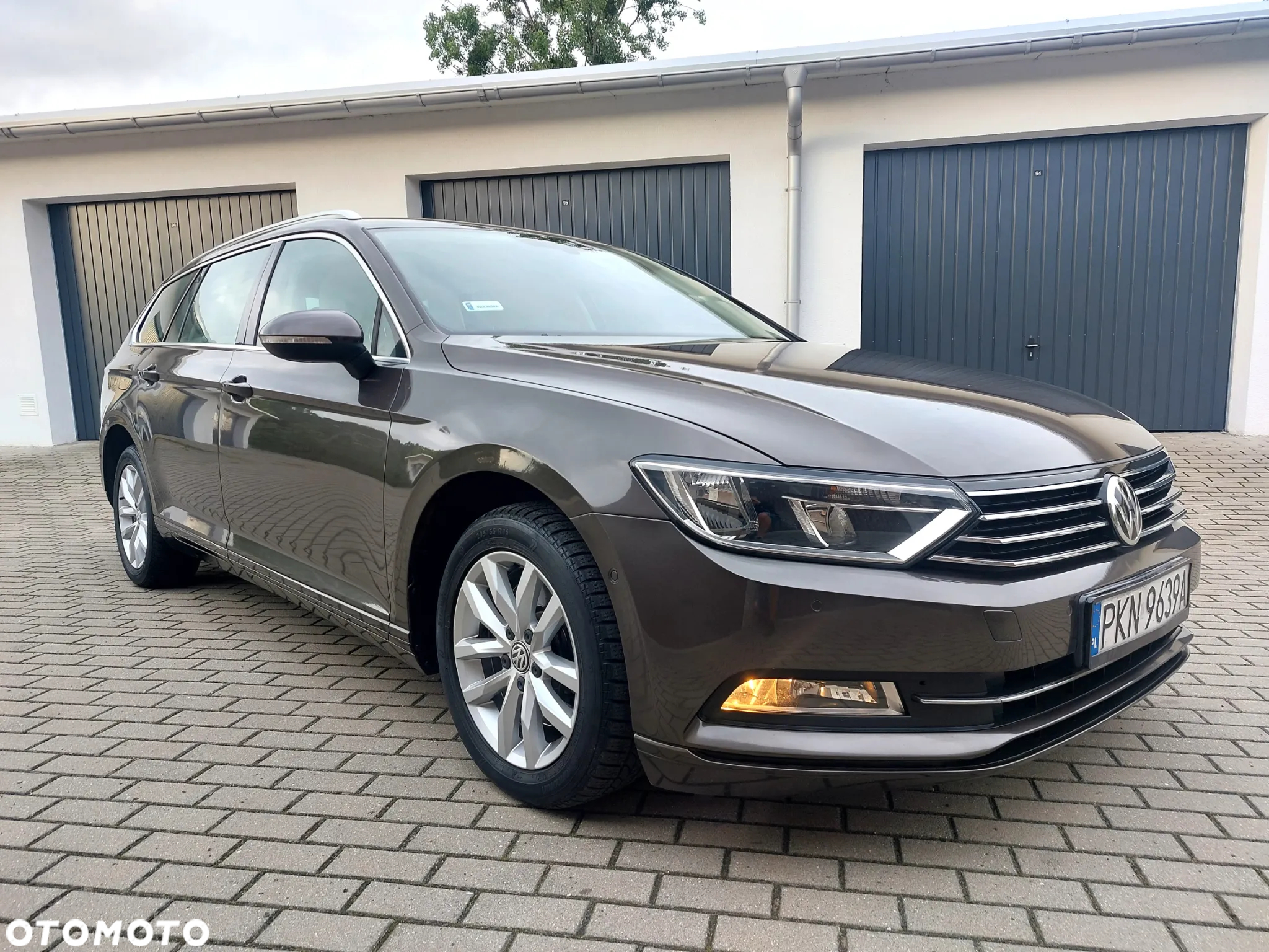 Volkswagen Passat 1.6 TDI BMT Comfortline - 11