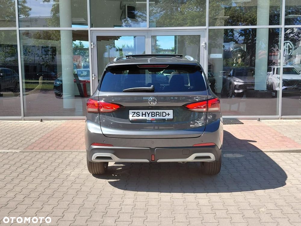 MG ZS - 4