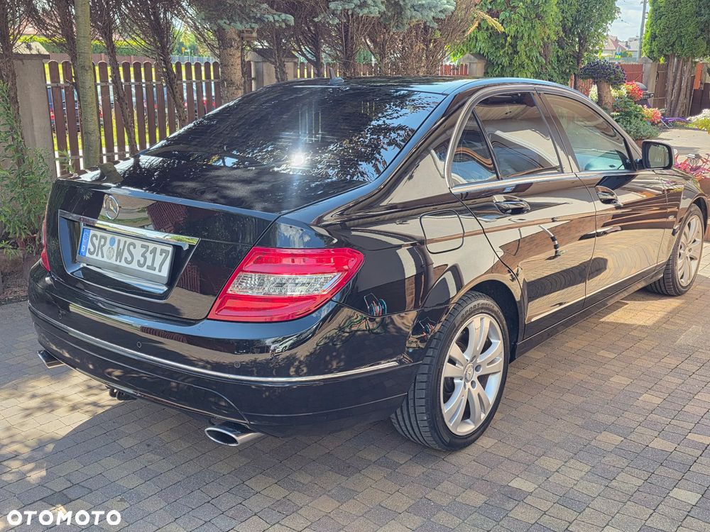 Mercedes-Benz Klasa C 320 CDI 7G-TRONIC Avantgarde - 15