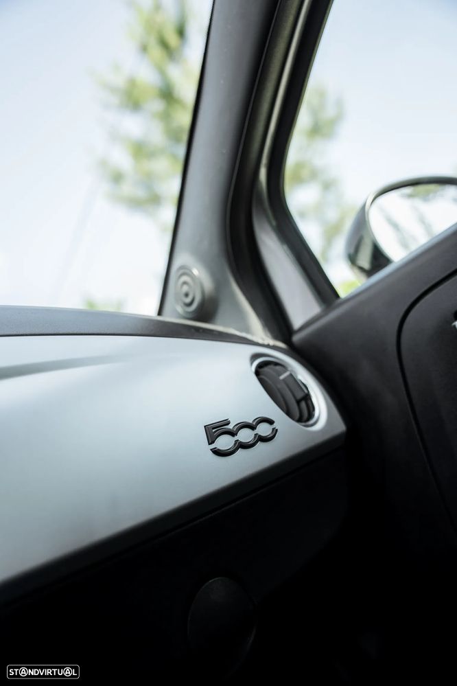 Fiat 500C 1.0 Hybrid Connect - 42