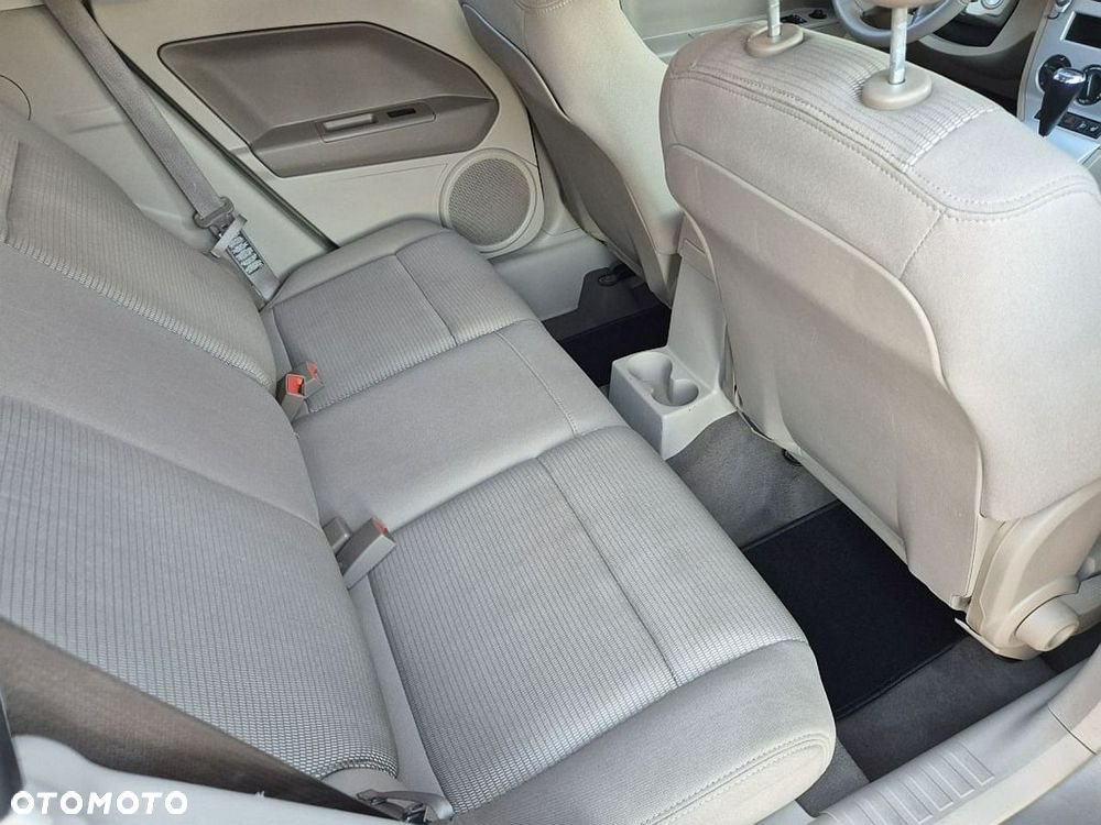 Dodge Caliber 2.0 CVT SXT - 8