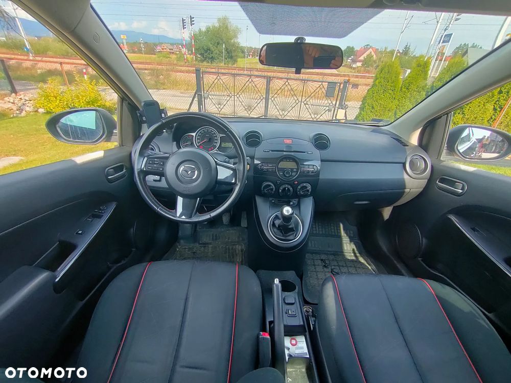 Mazda 2 1.3 Exclusive - 6