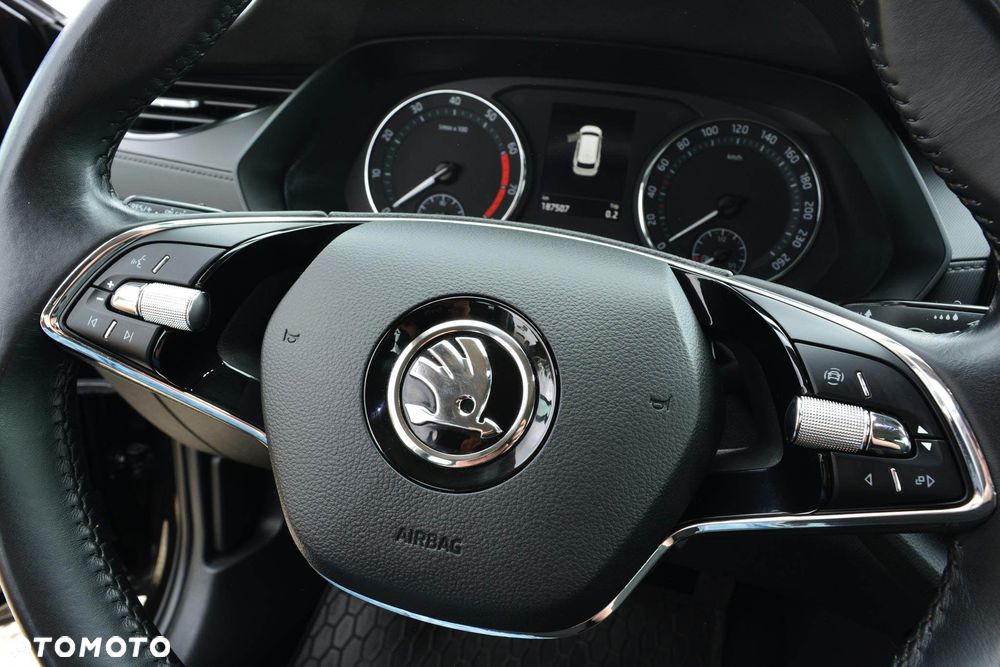 Skoda Octavia 1.5 TSI ACT Ambition - 25