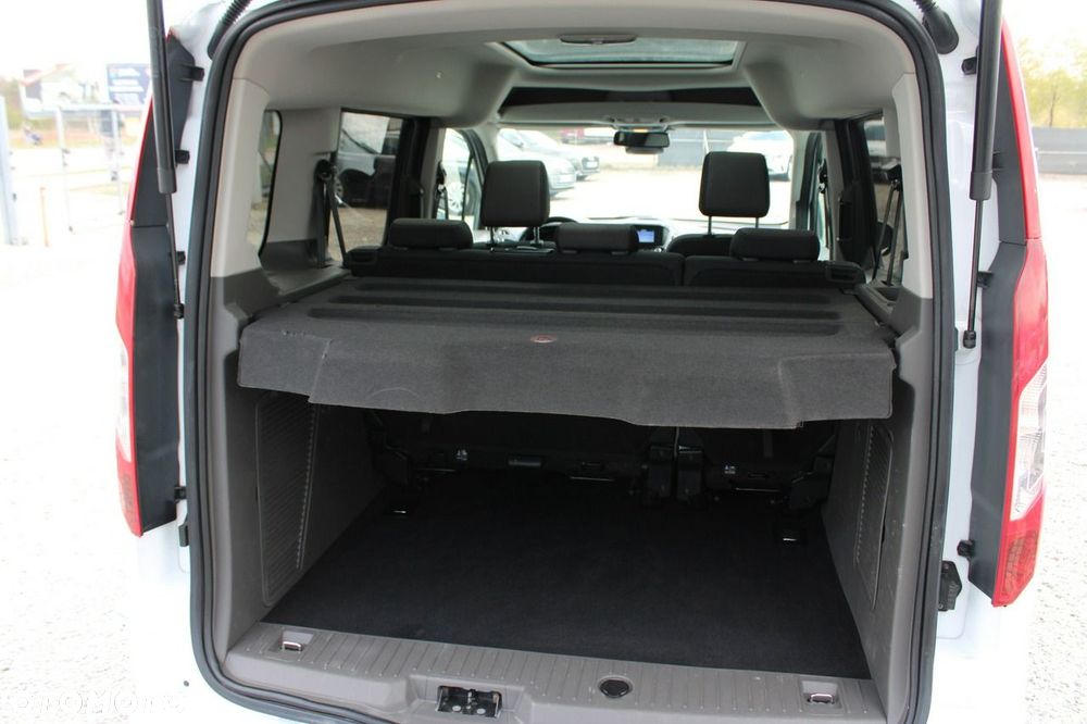 Ford Tourneo Connect - 15