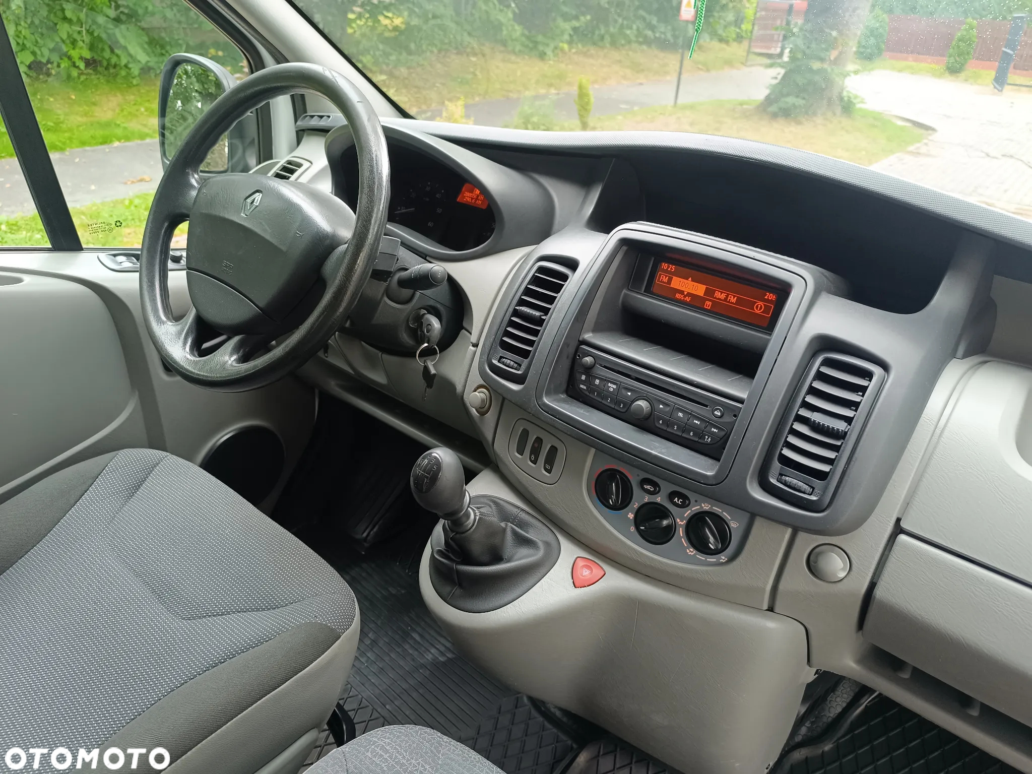 Renault TRAFIC - 25