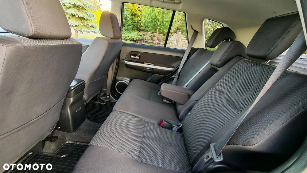 Suzuki Grand Vitara 1.9 DDiS Comfort DPF Limited - 27