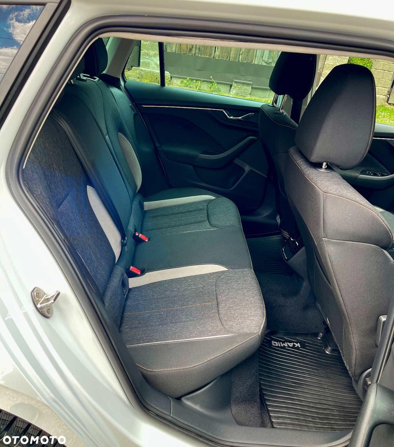 Skoda Kamiq 1.5 TSI Style DSG - 10