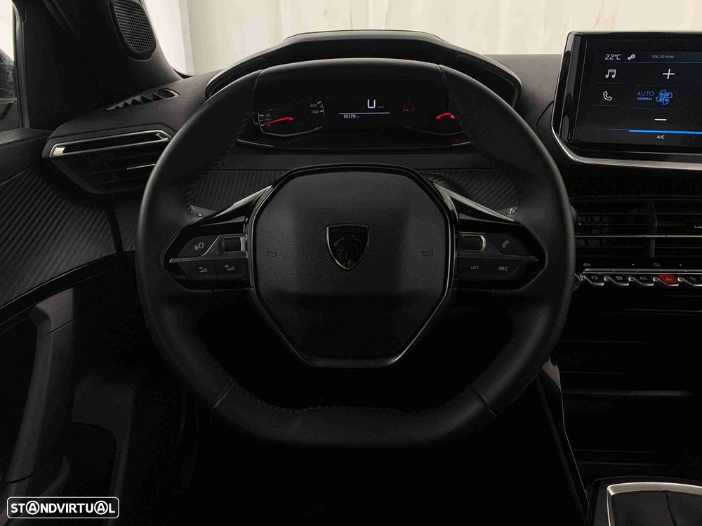 Peugeot 2008 1.2 PureTech Style - 9