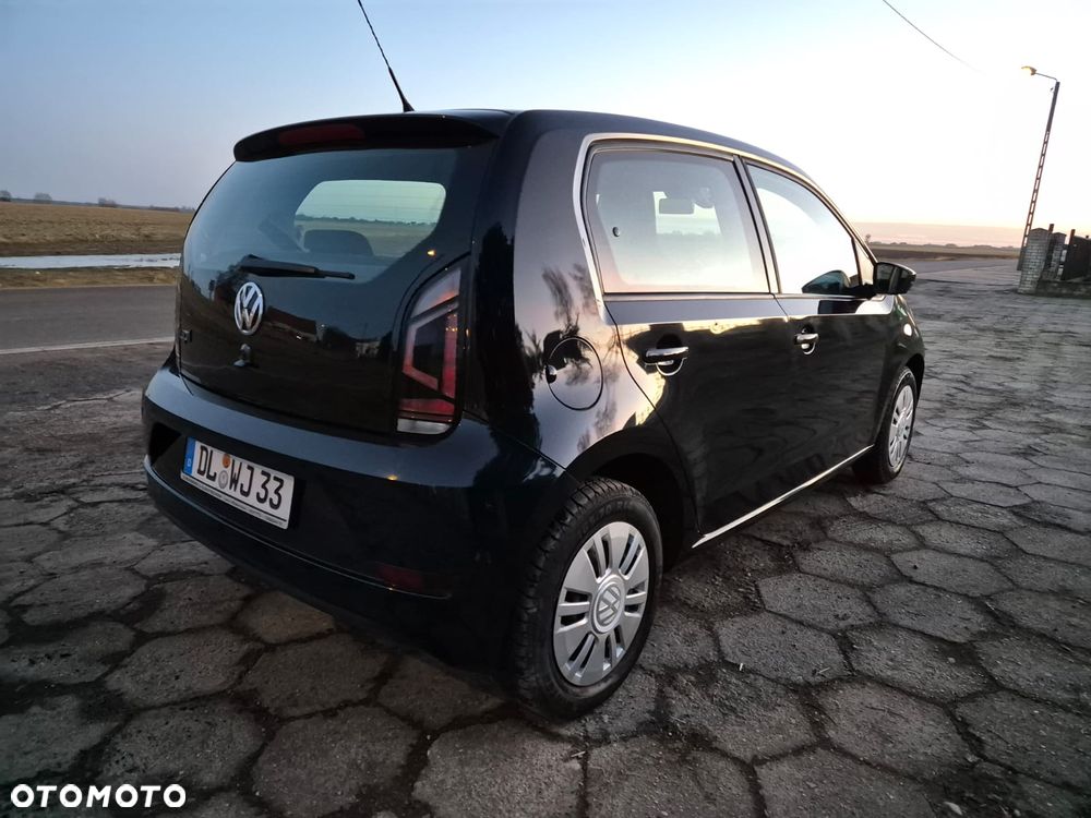 Volkswagen up! black - 35