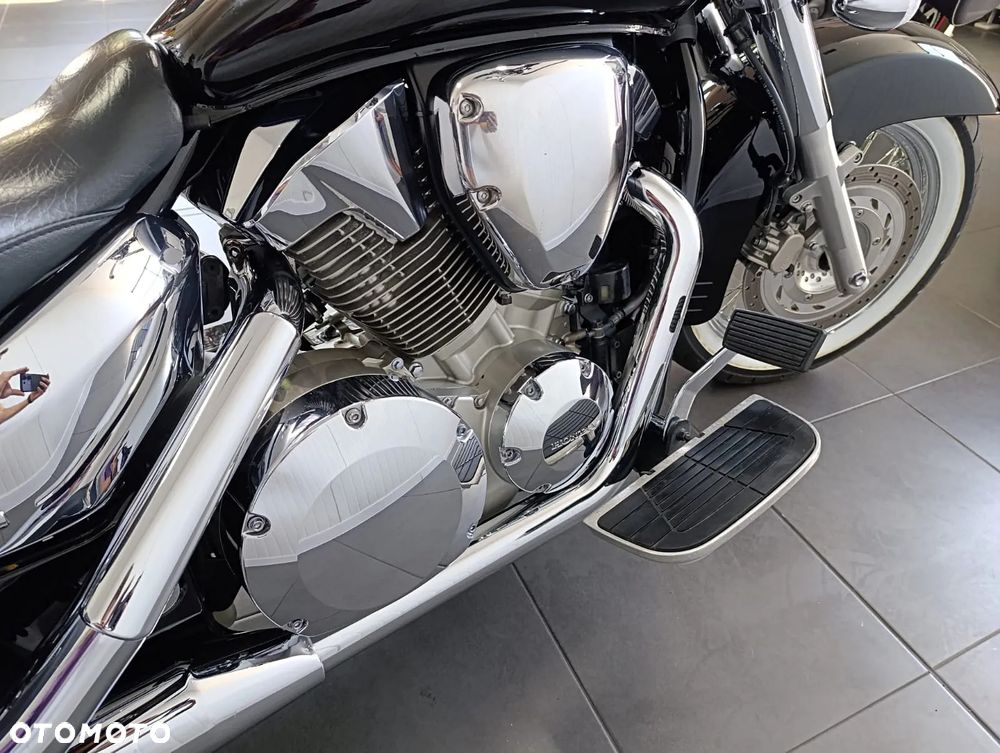 Honda VTX - 19