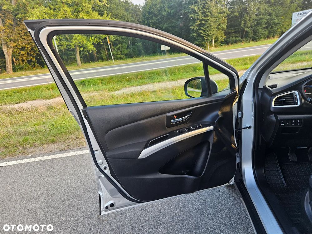 Suzuki SX4 S-Cross 1.6 DDiS Premium Plus 4WD - 18