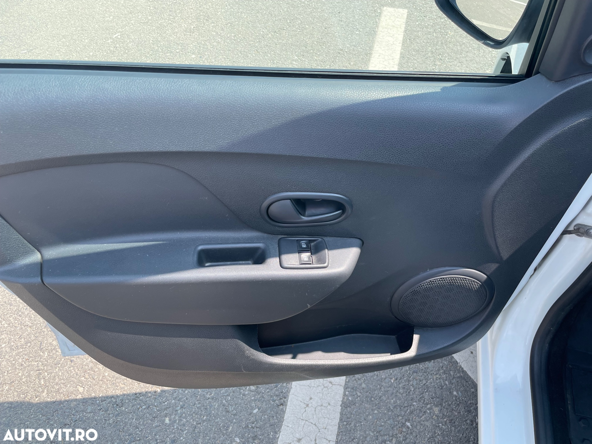 Dacia Logan MCV 0.9 TCe Ambiance - 12