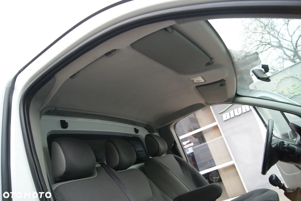 Opel Vivaro - 19