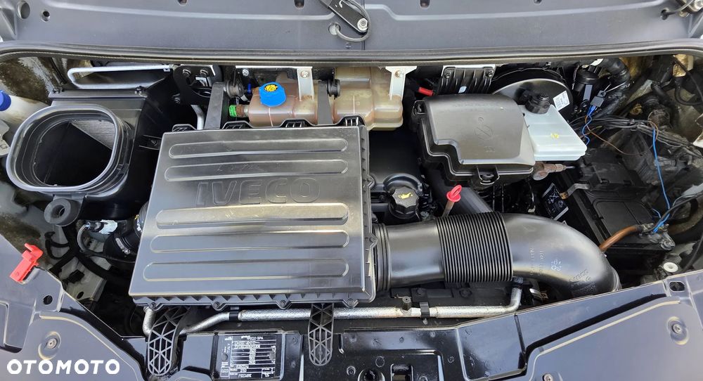 Iveco 35C17 3,0 HPI 170 KONNA SKRZYNIA 4,2M DŁUGA KLIMA WEBASTO BLIŻNIAKI DO 3,5T GWARANCJA - 18