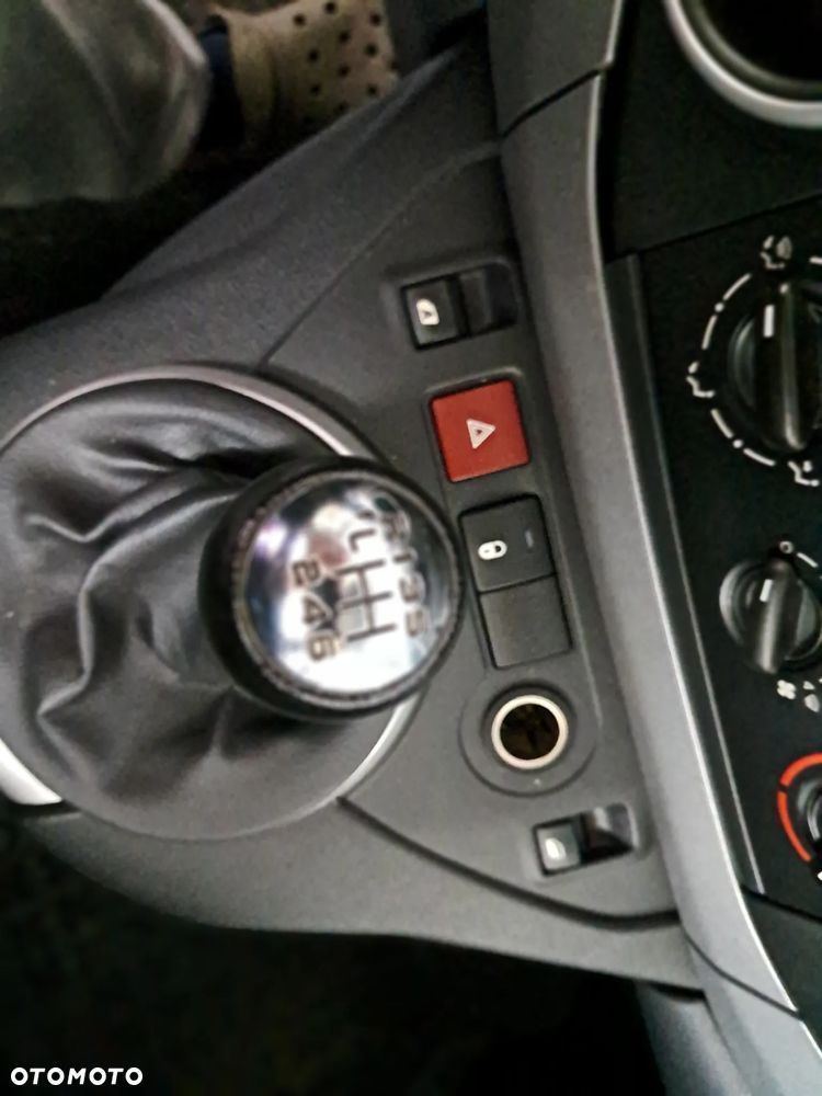 Peugeot Partner 1.6 BlueHDi Outdoor S&S 7os - 14