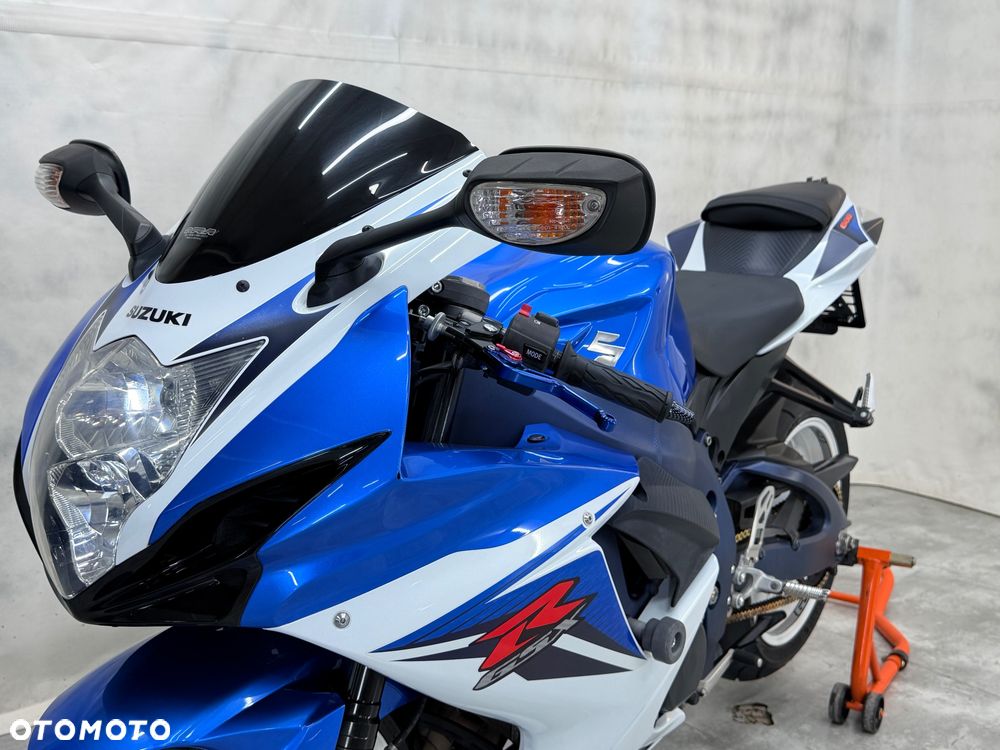 Suzuki GSX-R - 18