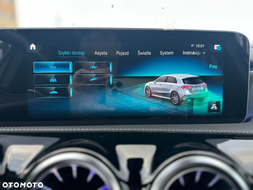 Mercedes-Benz Klasa A 35 AMG 4-Matic 7G-DCT - 17