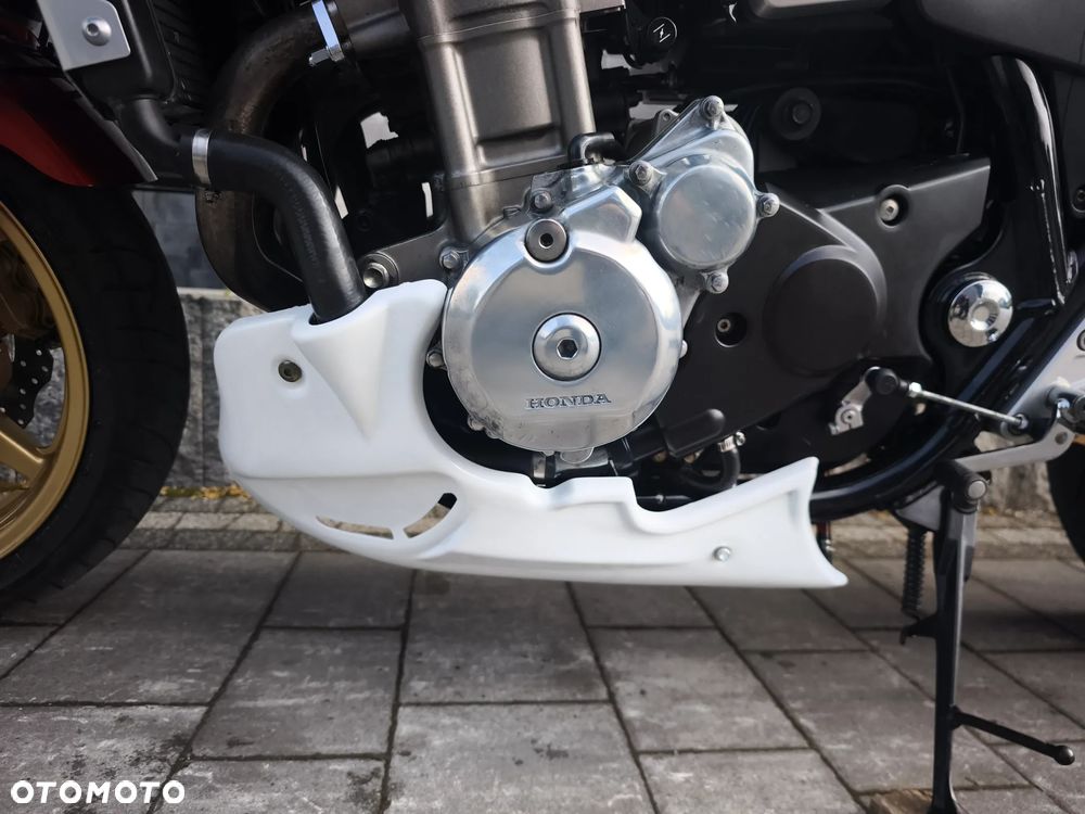 Honda CB - 26