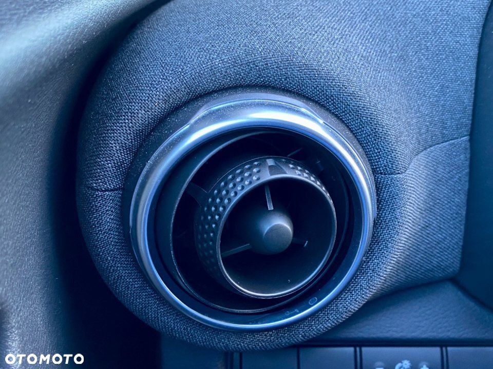 Nissan Juke - 25