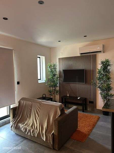 Apartamento T0/1 - Remodelado e Equipado ALBUFEIRA - Oura - Grande imagem: 2/10