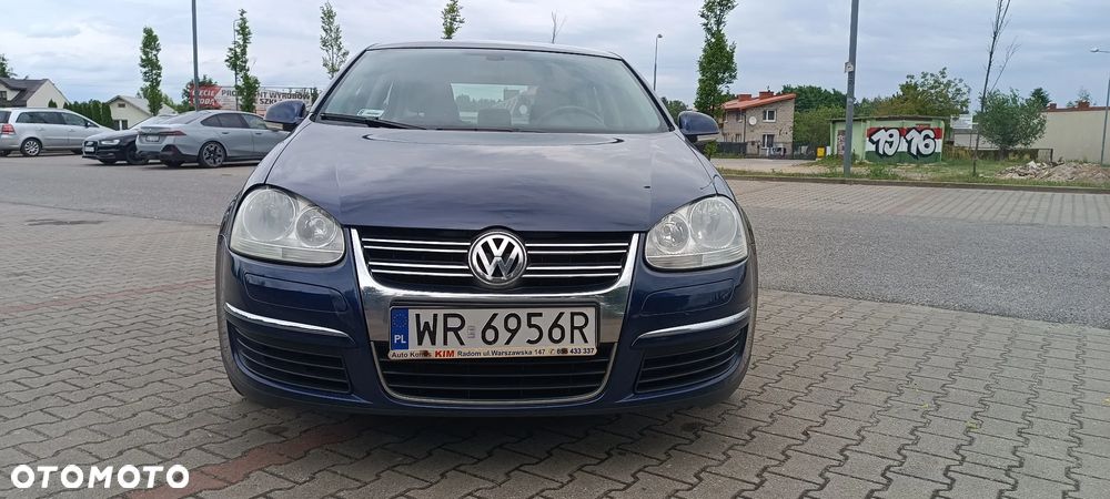 Volkswagen Jetta 1.9 TDI Comfortline - 6