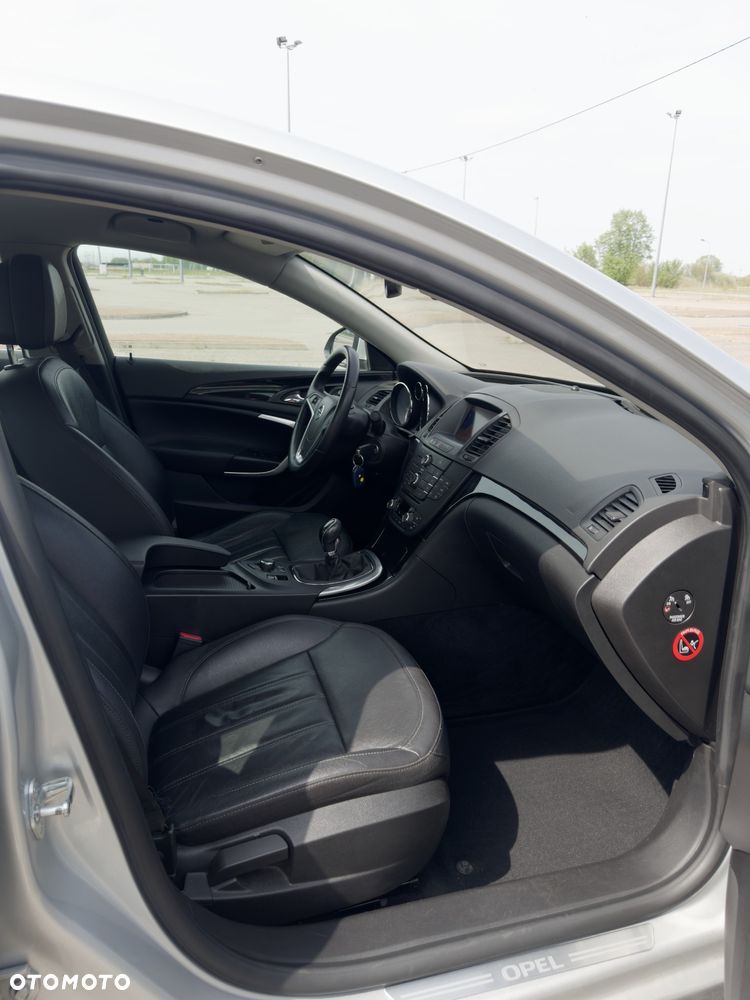 Opel Insignia 2.0 T Cosmo - 5