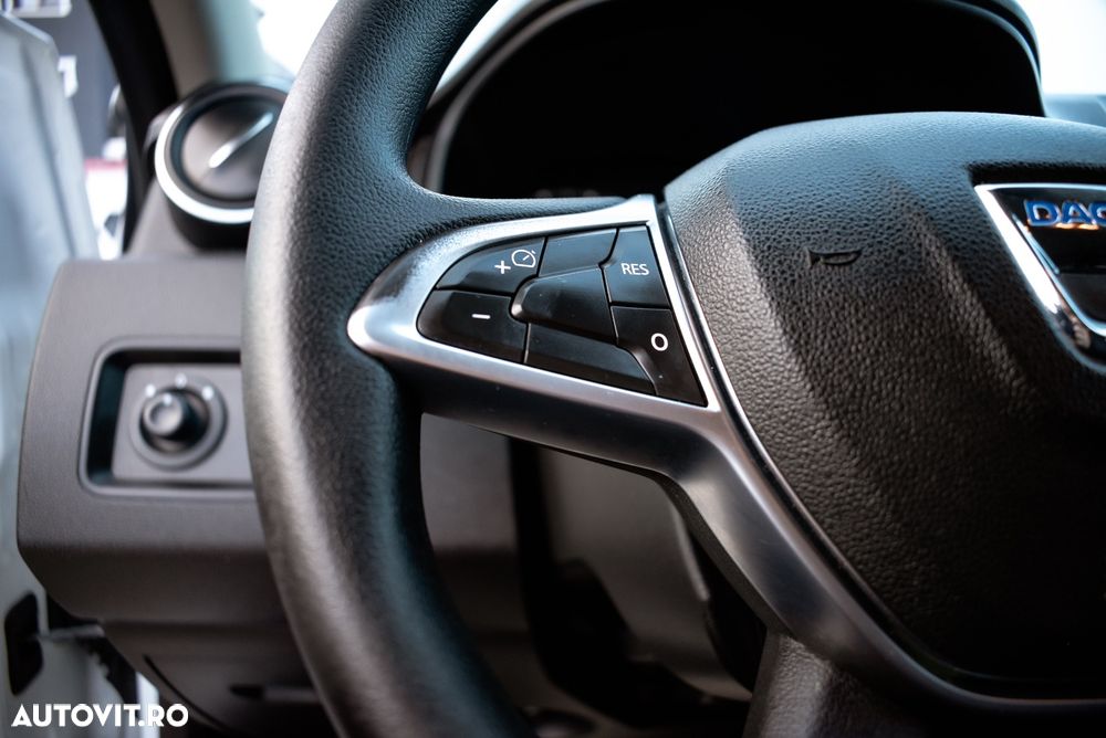 Dacia Duster 1.5 Blue dCi 4WD Comfort - 29