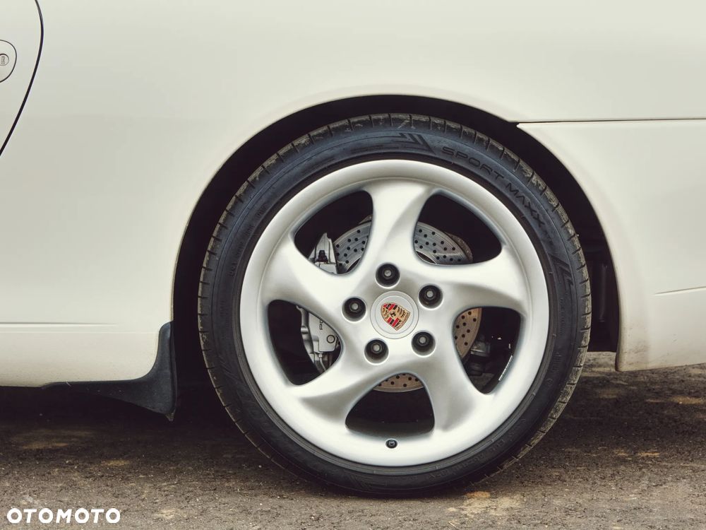 Porsche 911 - 13