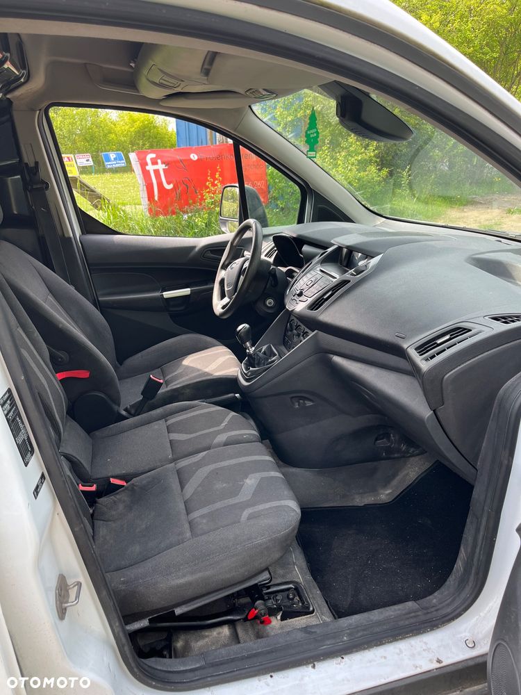 Ford Transit Connect - 16