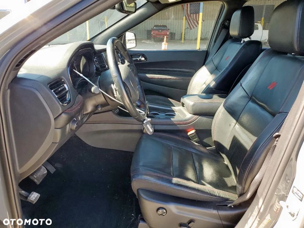 Dodge Durango - 8
