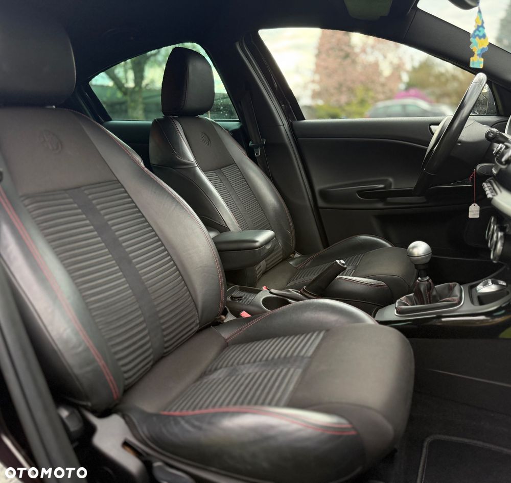 Alfa Romeo Giulietta - 12