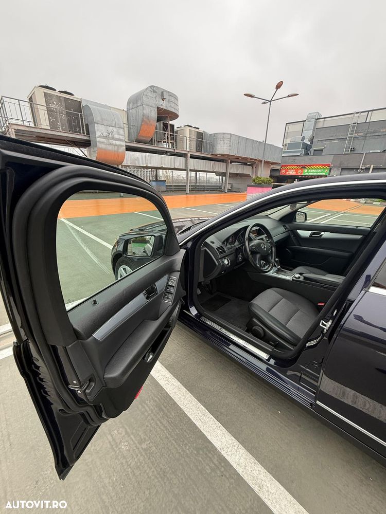 Mercedes-Benz C 180 CDI DPF (BlueEFFICIENCY) 7G-TRONIC Avantgarde - 12