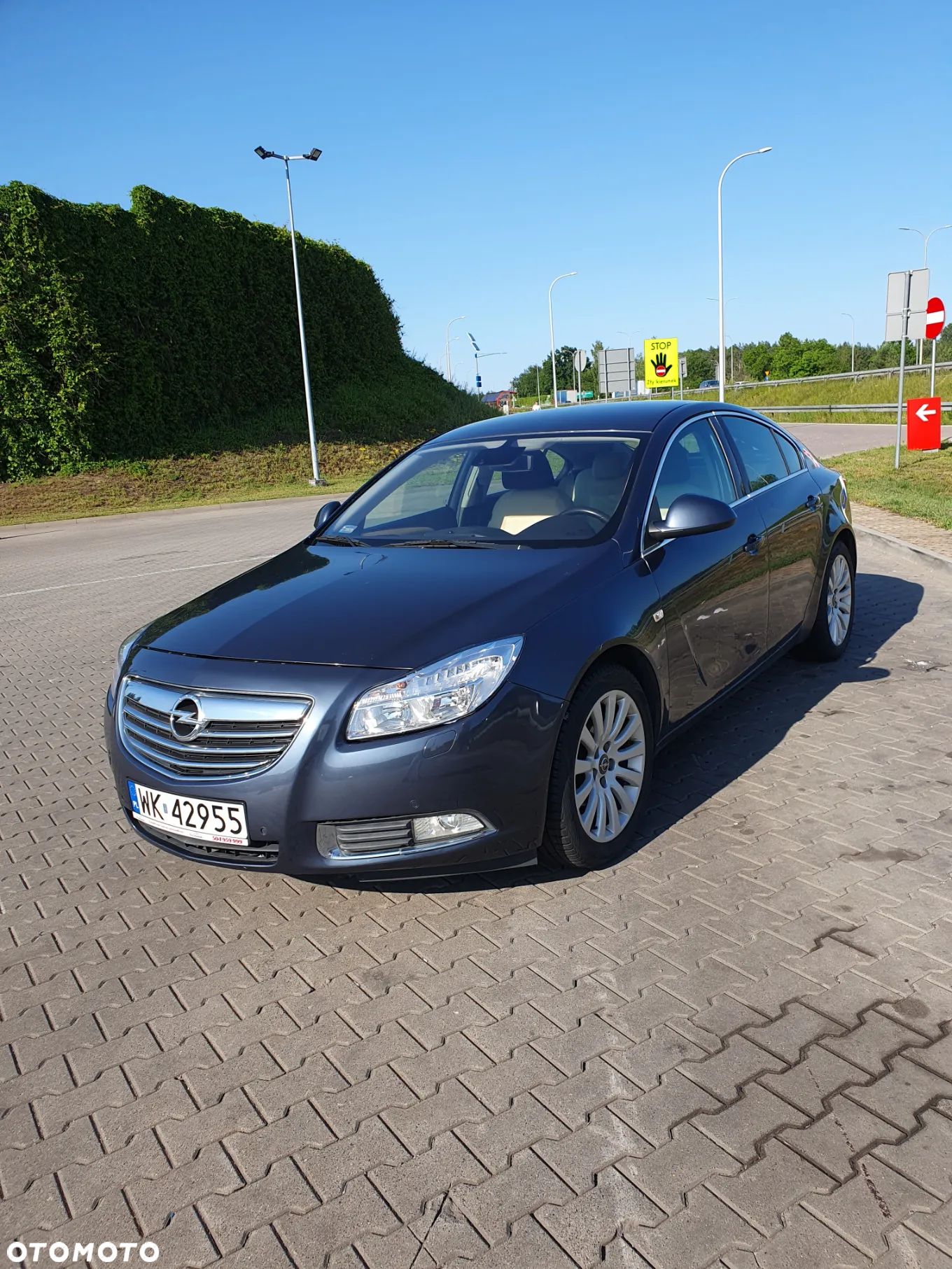 Opel Insignia 1.8 - 1