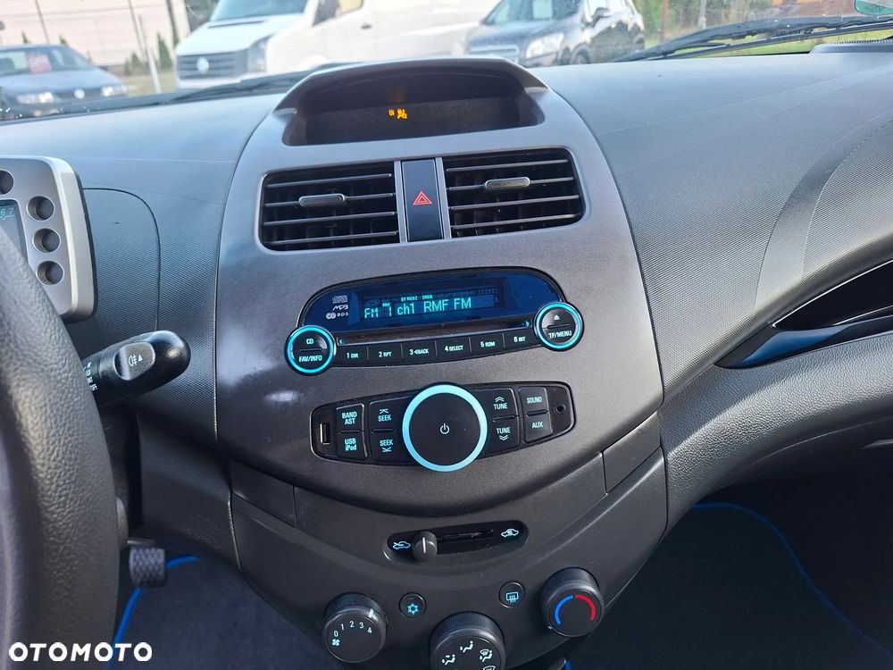 Chevrolet Spark 1.0 LS - 8