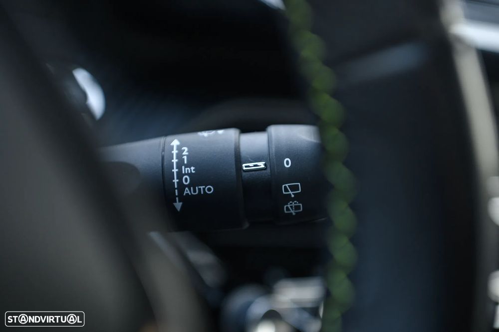 Peugeot 2008 PureTech 130 Stop&Start GT-Line Edition - 28