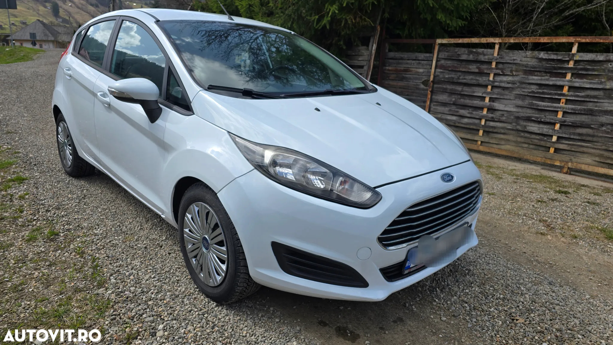 Ford Fiesta 1.5 TDCi Titanium - 4